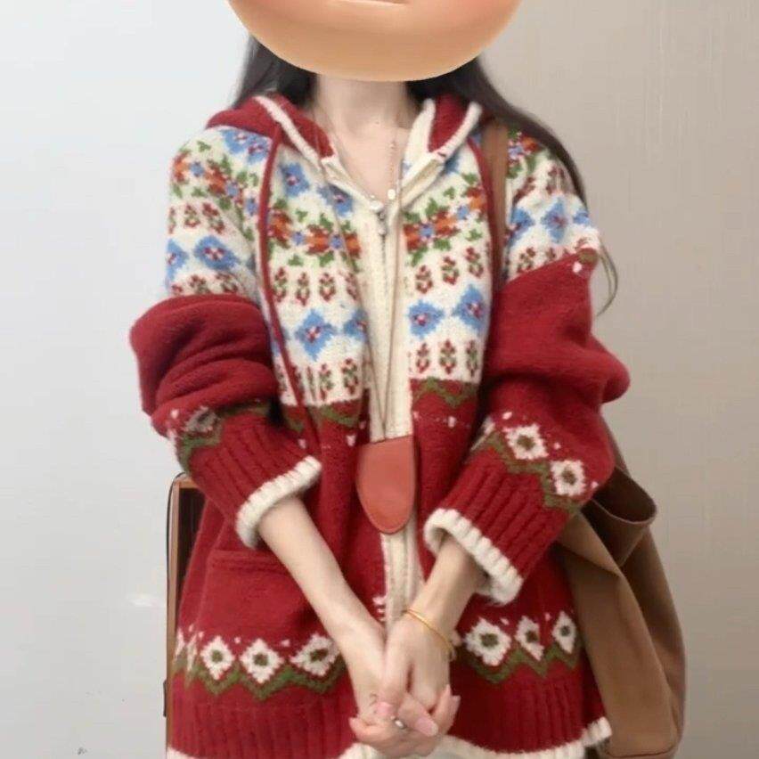 费尔岛宽松连帽红色新年衣服女款毛衣外套2025新款穿搭慵懒风开衫