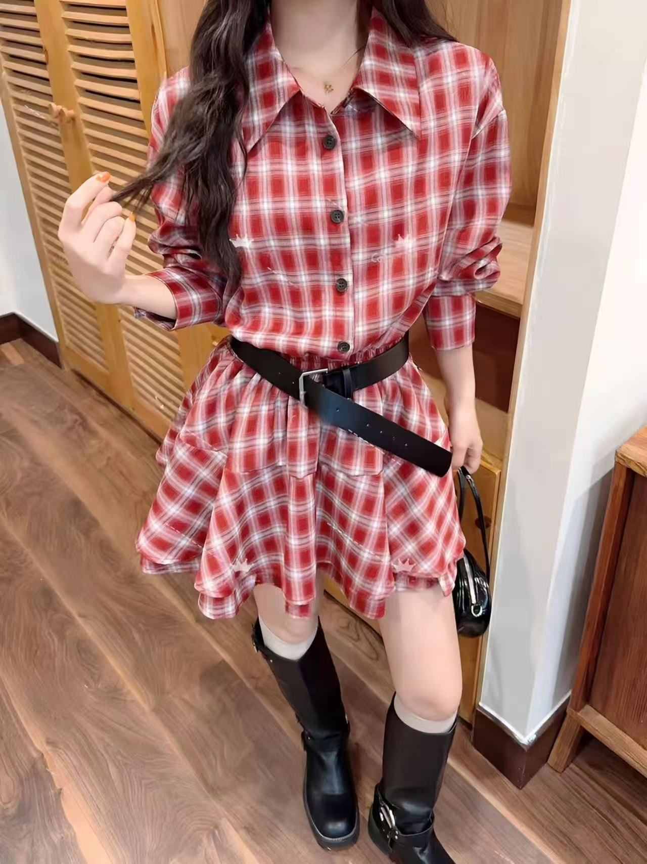 2026春季新款韩版宽松百搭休闲套装女设计感小众上衣半身裙配腰带图片