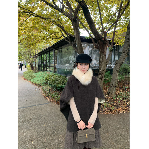 isaro uu 慵懒气质斗篷~双面双色羊毛蝙蝠袖套头毛呢大衣