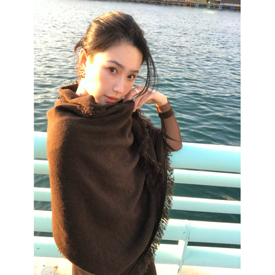 isaro uu 高品100牦牛绒~柔软保暖三角披肩大围巾