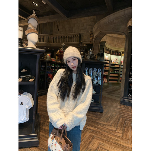 isaro uu 手工感粗织奶糖毛衣~100羊毛立体菠萝针套头厚毛衣