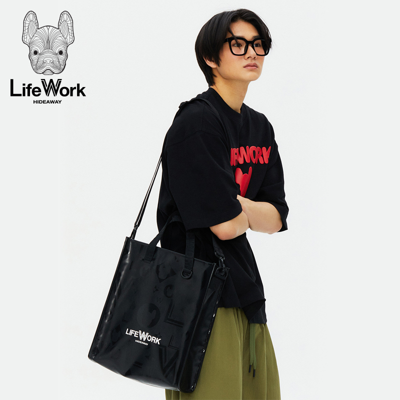 LifeWork2024年春季新款斜挎包法斗犬图案韩版通勤单肩包手提包潮