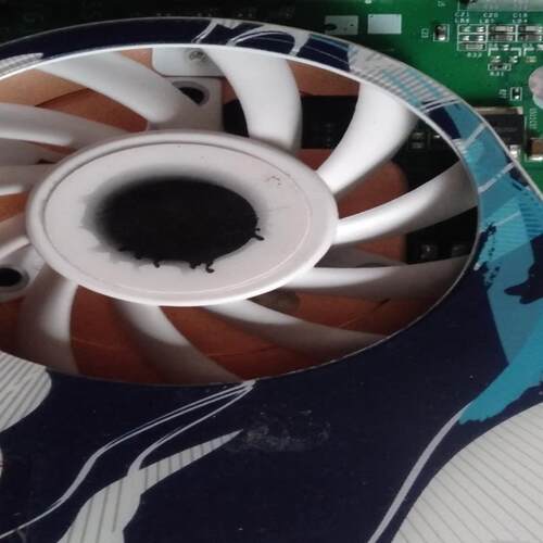 WinFast工业双DVI显卡。PX8600GT  设备控制