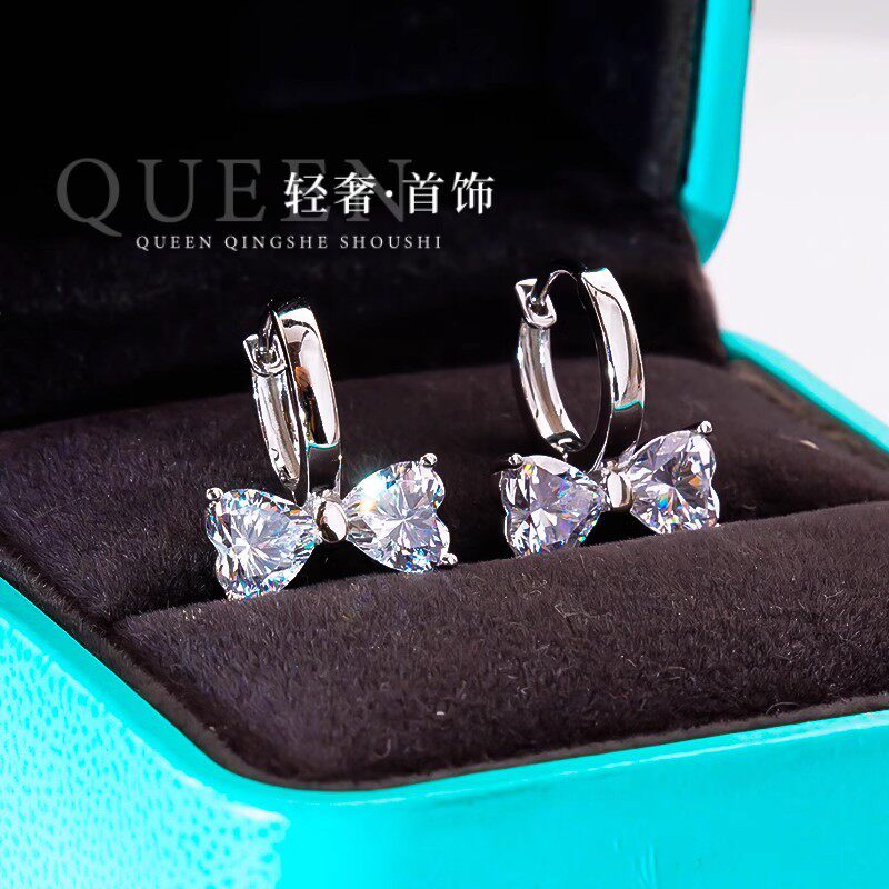 PT950铂金进口D色莫桑石蝴蝶结耳环简约ins小众设计感时尚耳圈女