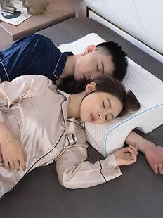 情侣枕头不压手睡觉最舒服有助于睡眠的便携式软枕头趴睡垫拱形枕