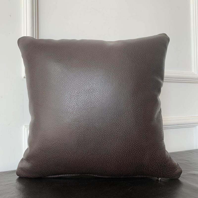 进口中厚皮咖啡色荔枝纹沙发抱枕靠垫靠背垫腰垫45*45含芯方枕套