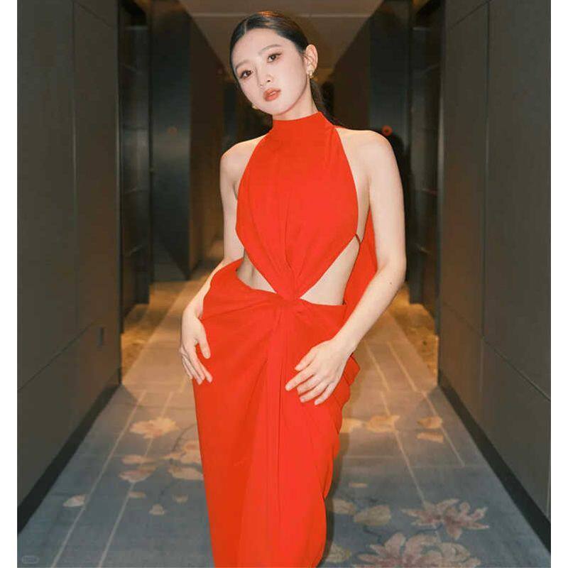 酒红色结婚订婚回门显瘦气质礼服裙2025新款时尚设计感敬酒服新娘