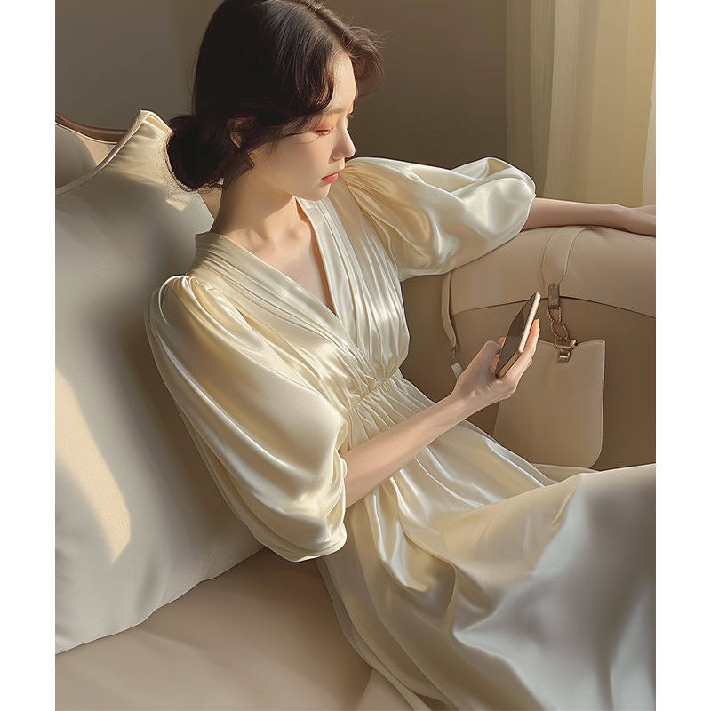 桔梗法式收腰长裙气质名媛高端女神范高级感白色缎面连衣裙子夏季