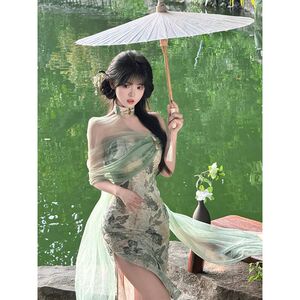 绿色旗袍女新中式连衣裙女高级感性感收腰包臀裙超仙网纱挂脖裙子