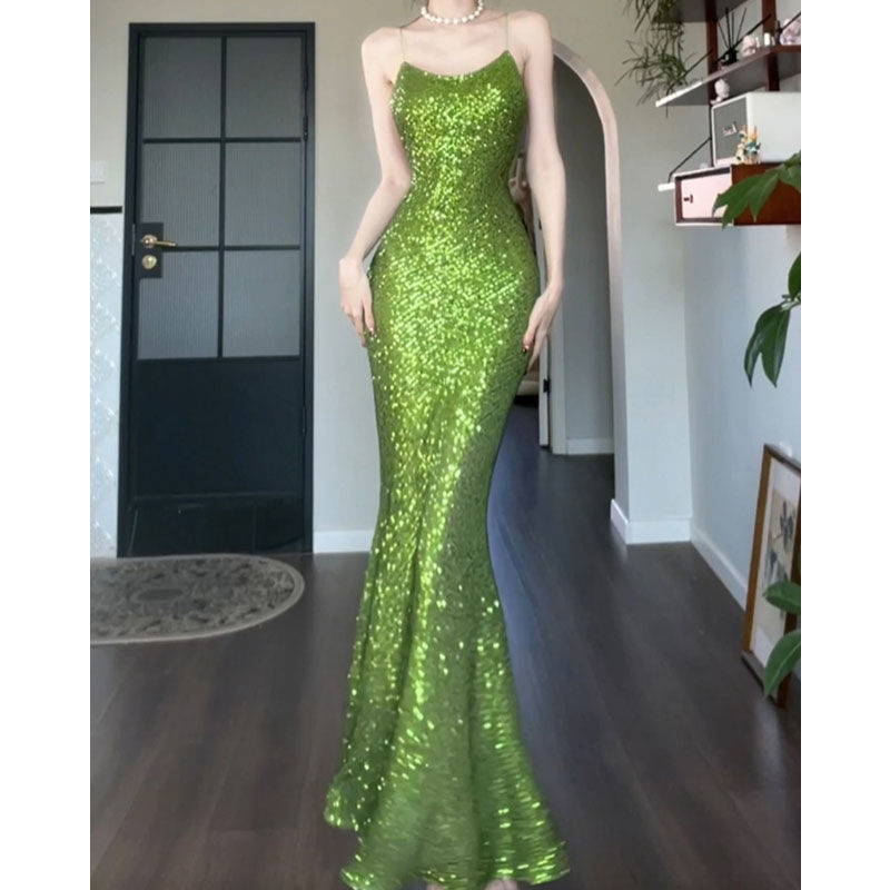 轻奢亮片长裙小众晚礼服裙女高级感绿色鱼尾裙年会连衣裙