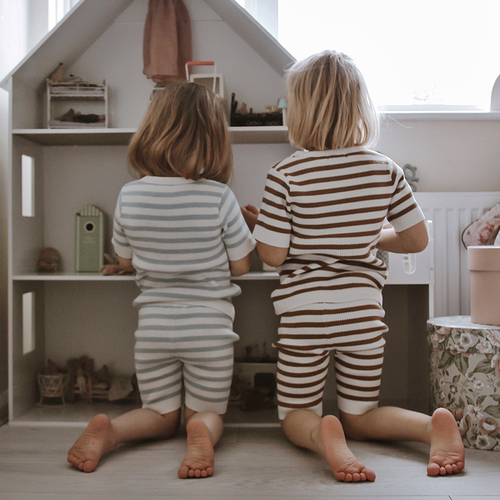 Let'sChill儿童条纹针织套装