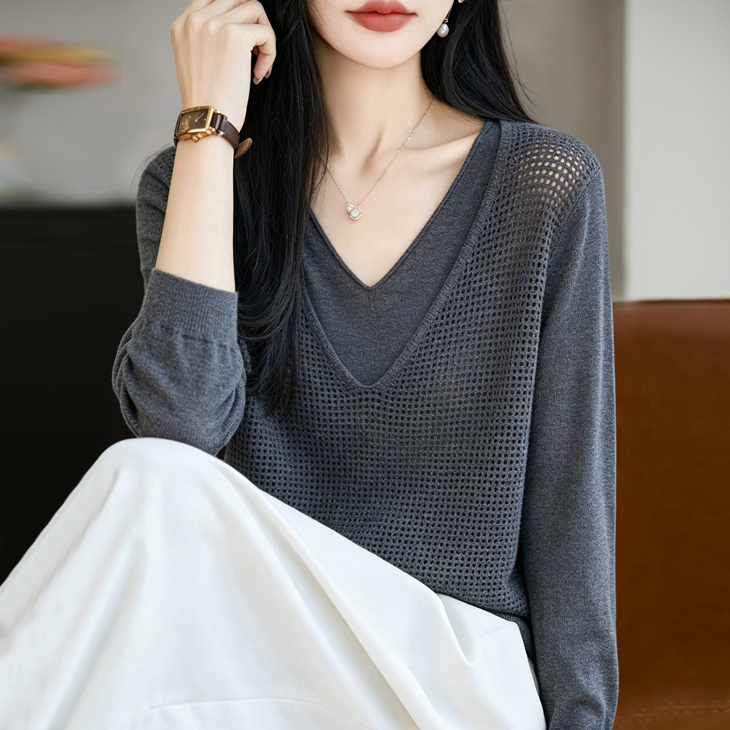 2026新款V领镂空秋季大码针织打底衫女洋气中老年女装上衣毛衣