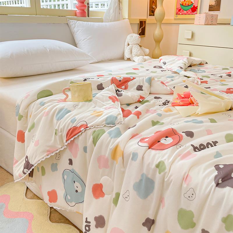 夏季一班牛奶丝针织棉夏季降温被空调被芯机洗儿童薄被在可爱的卡