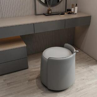 轻奢高级感化妆椅女生卧室化妆台凳子网红现代旋转圆凳简约美甲椅