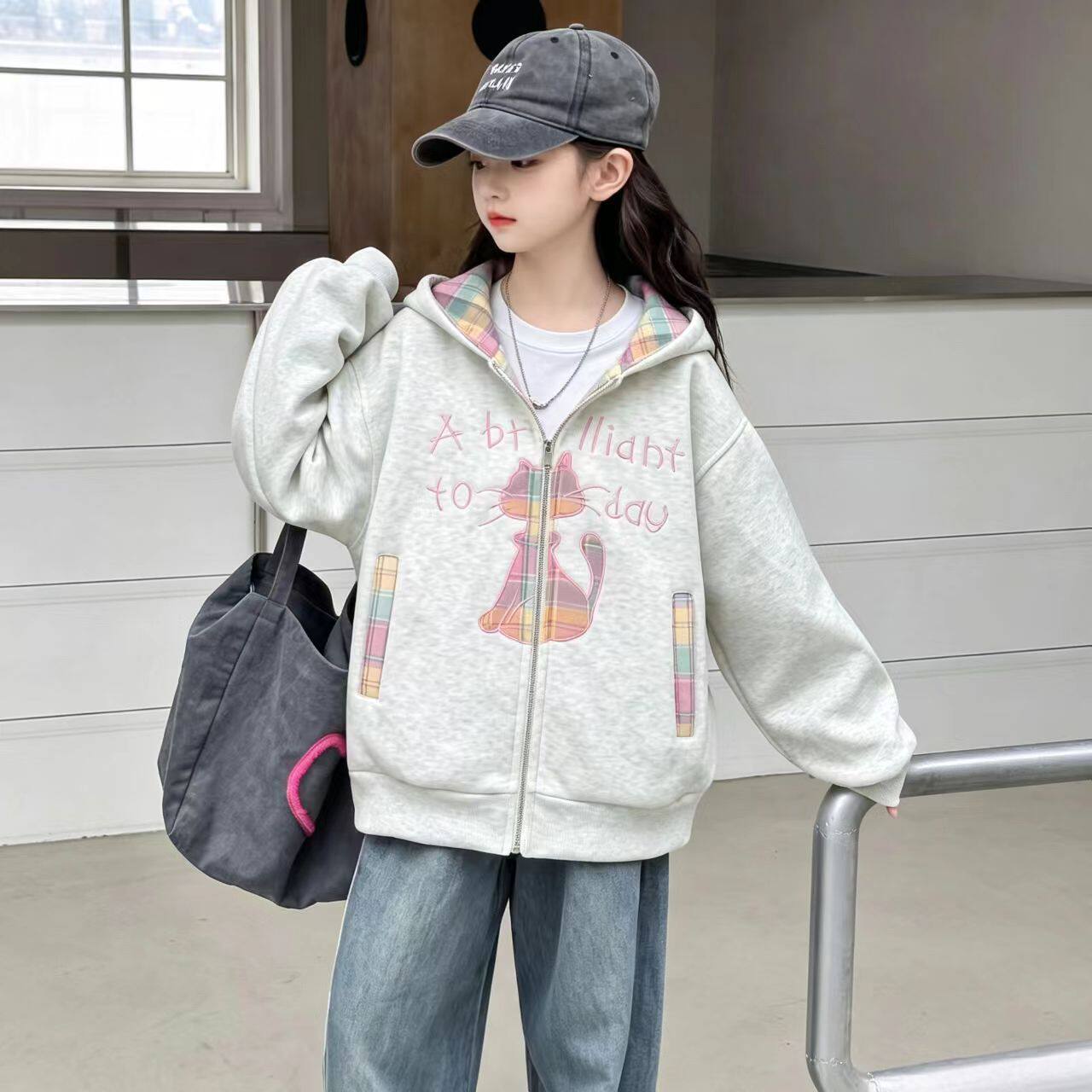 女童秋冬加厚保暖外套20