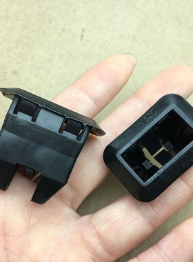 大众新朗逸Plus途观L迈腾b8高七探歌探岳后排座椅垫卡扣固定奥迪