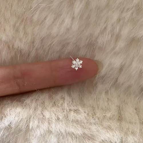 新款mini雪花小耳钉女