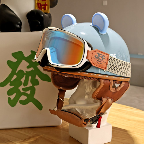 台湾JEF头盔半盔熊耳朵女孩电动摩托半盔男夏可爱轻便四季3C瓢盔