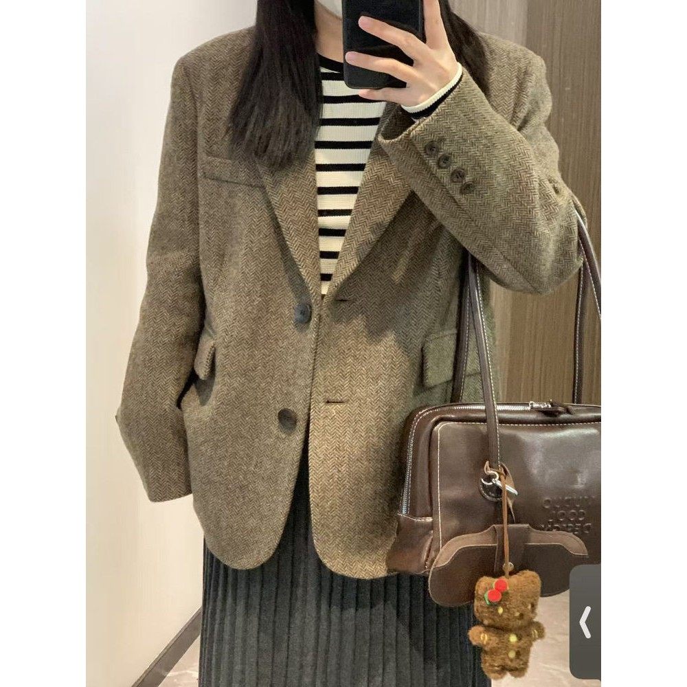 2025秋冬韩版人字纹羊毛呢小西装外套单排扣短款覆古加厚呢子大衣