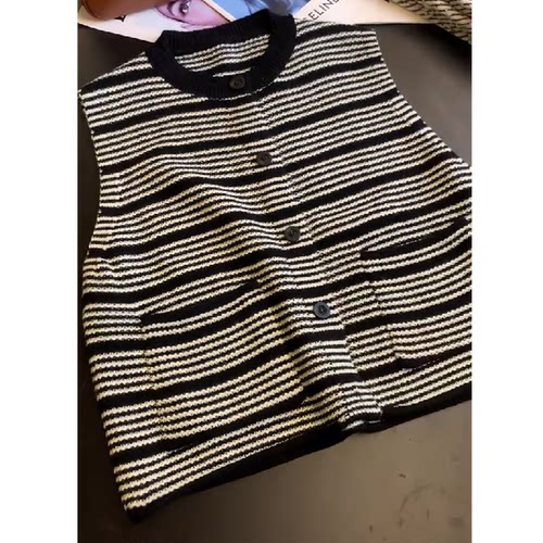 小香风条纹针织马甲女秋季高级感
