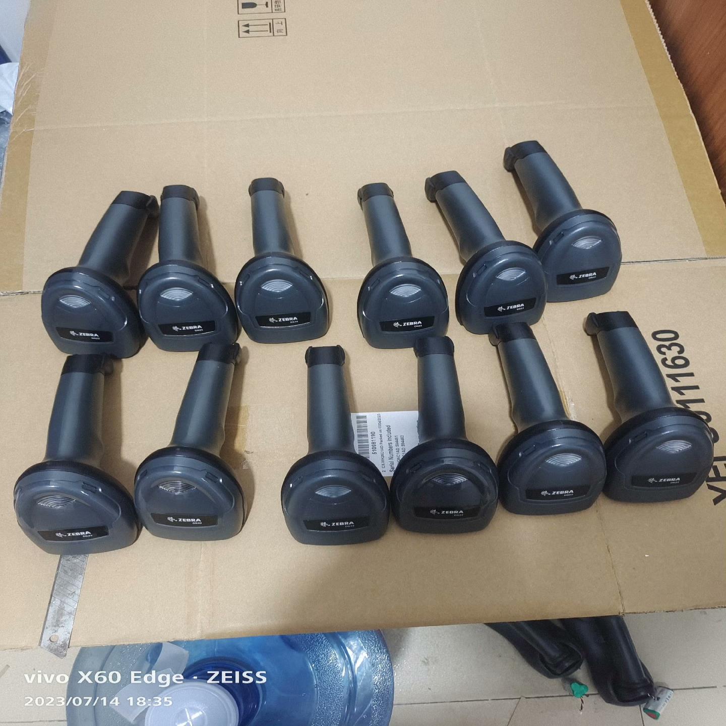 斑马DS2208，一二维，95新，无划痕！充新产品！长期有货