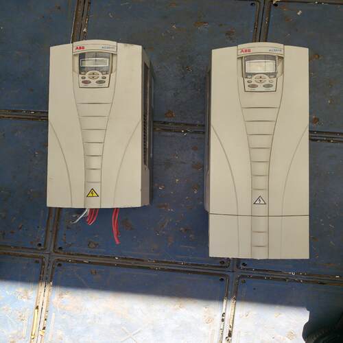 变频器ACS510-01-038A-4   18.5K