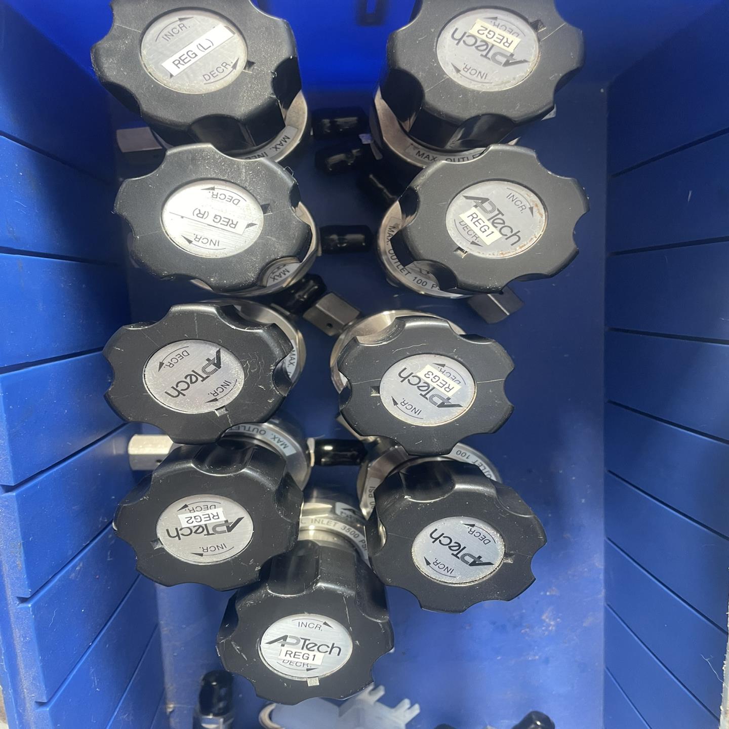 Aptech 调压阀 AZ1010S 2PW FV4 FV4