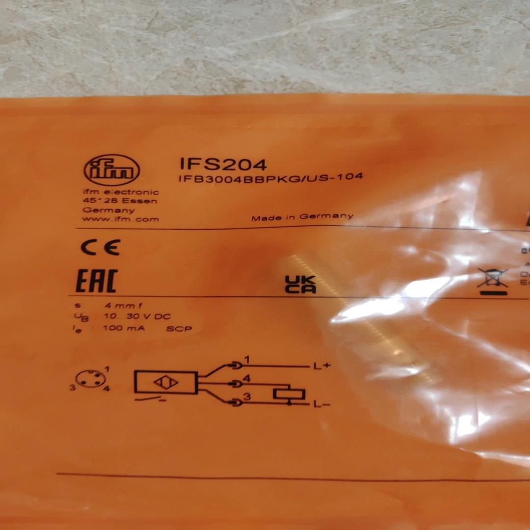 全新原装易福门IFS204