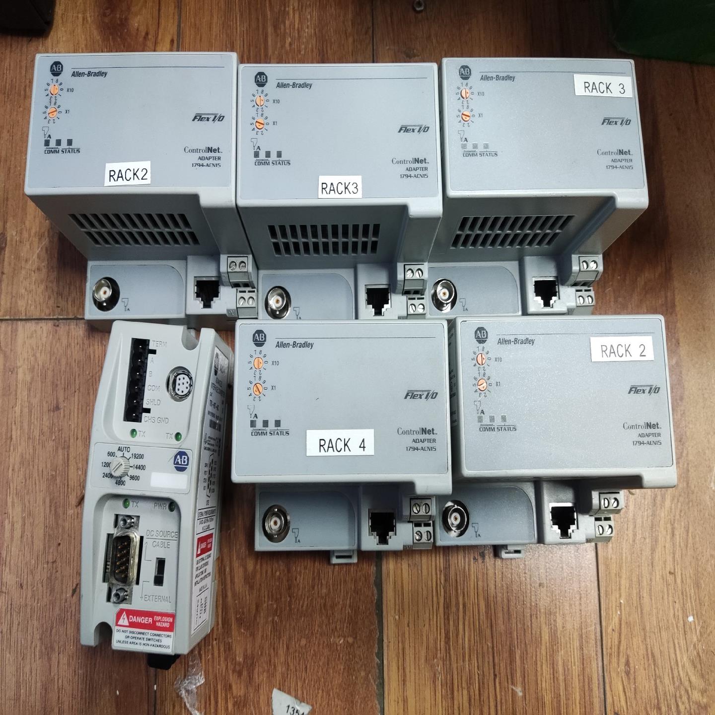 AB模块1794-ACN15  1761-NET-AIC实物