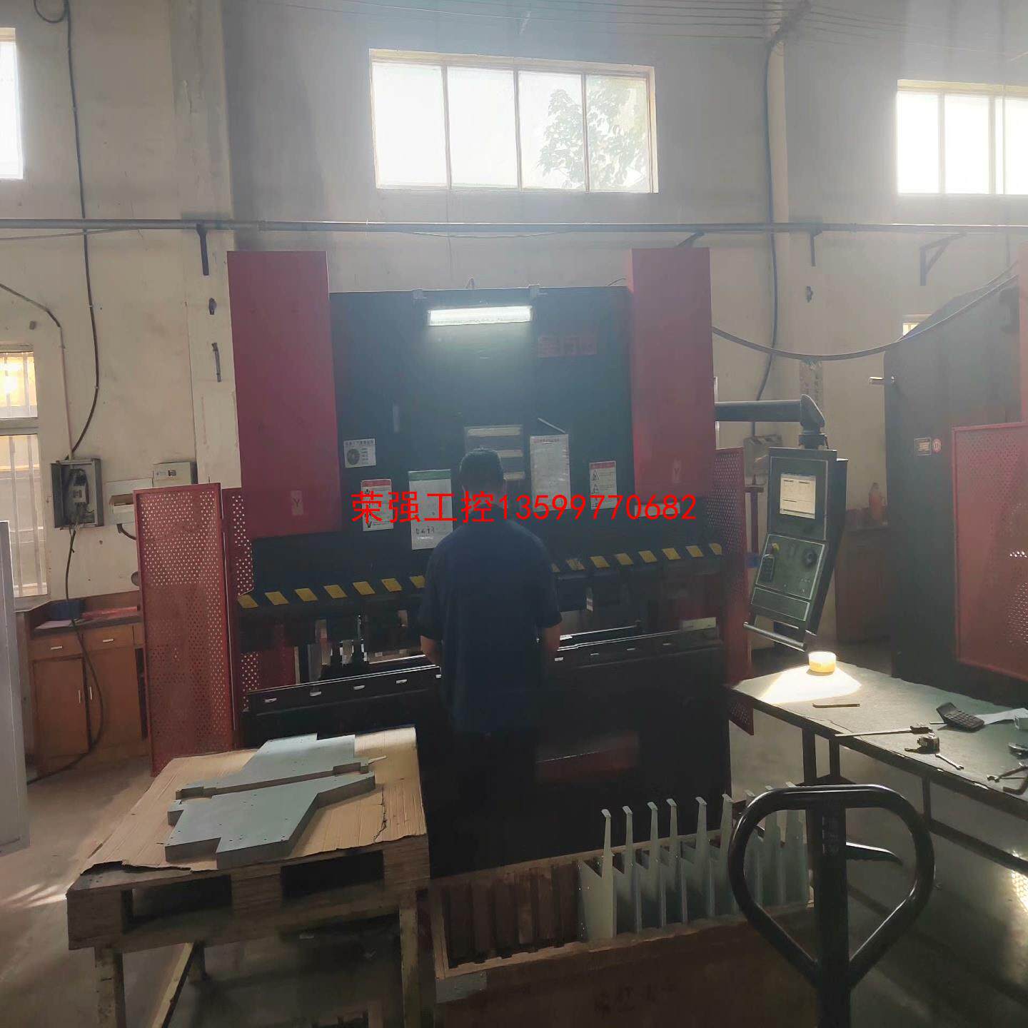 【荣强工控】江苏金方圆折弯机，改造升级，DA53T，可上门服务