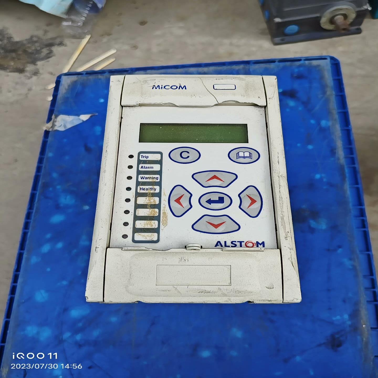 MICOM发电机保护器，物品实景，具体详情看图片，议