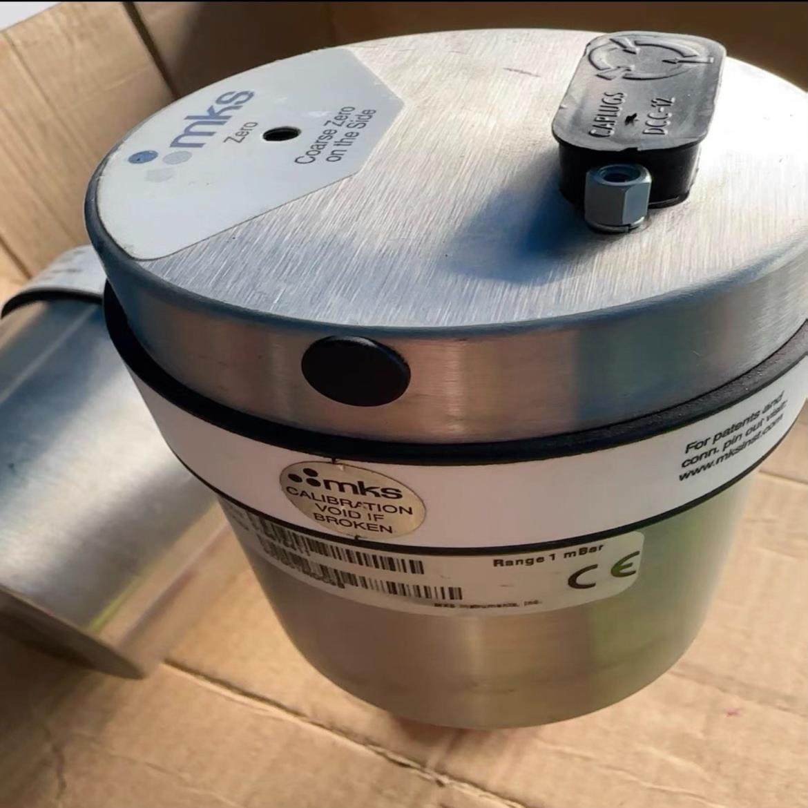 [德峰]MKS薄膜硅 627D01MDC9B 1mBar 拆机 十几