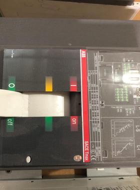 塑壳断路器  SACET7S1250  ，议价