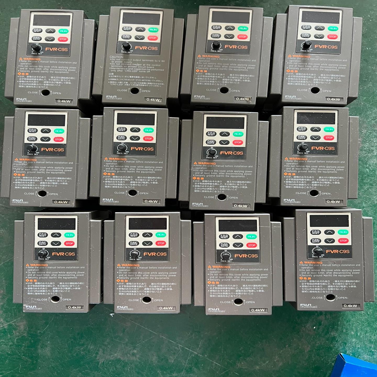 （设备配件）KW成色FVR 富士220  新-0.4C9S V 变频器F