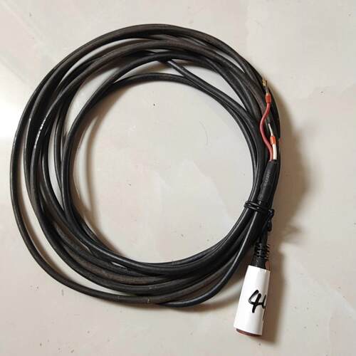 [德峰]44.梅特勒托利多PH电极线AK9，5米，拆机，需要直接拍！