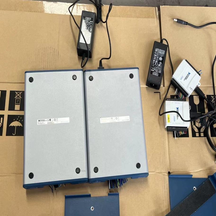 NINI USB-6353 USB-6351 USB-636