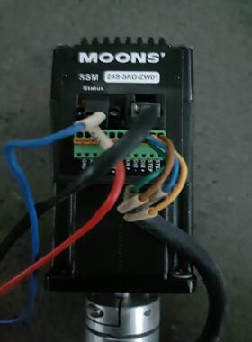 [德峰]鸣志SSM24Q-3AG-ZW01一体式步进伺服电机，都配有