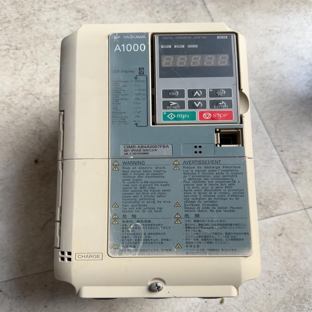 CIMR-AB4A0007FBA安川变频器，2.2-3千瓦，