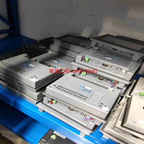 【荣强工控】显控触摸屏，型号SK-070ME，仓库有30多个