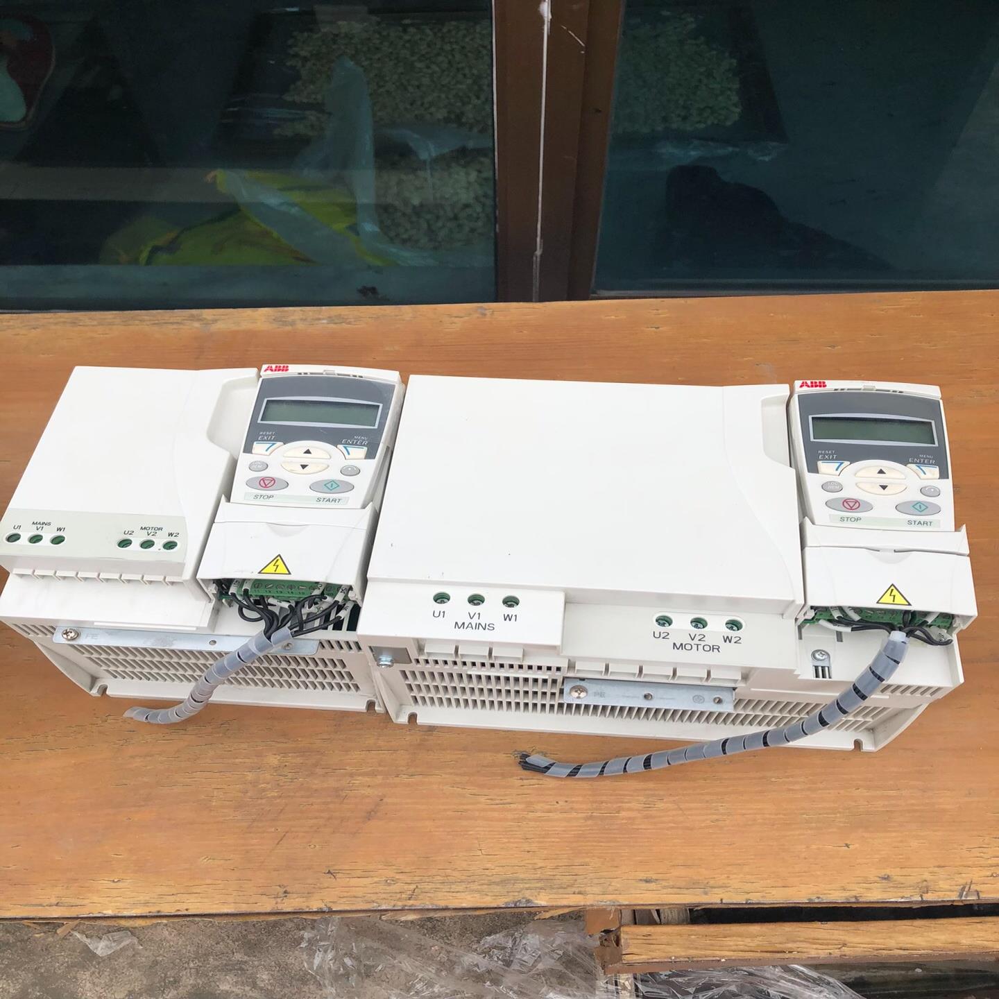 变频器15KWACS310-03E-34A1-4 95