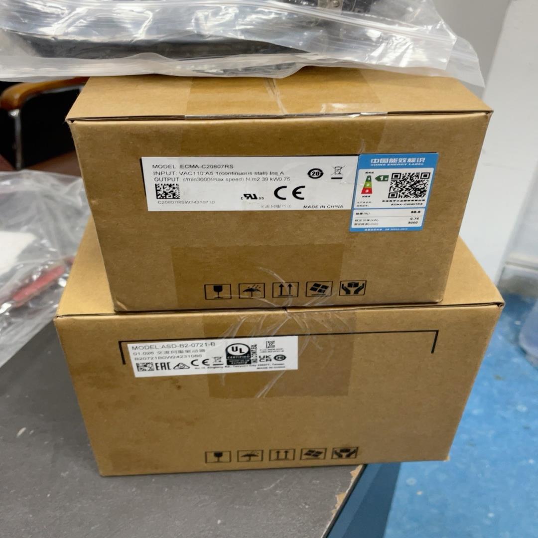 全新台达伺服驱动机，伺服电机ASD-B2-0721-B，EC