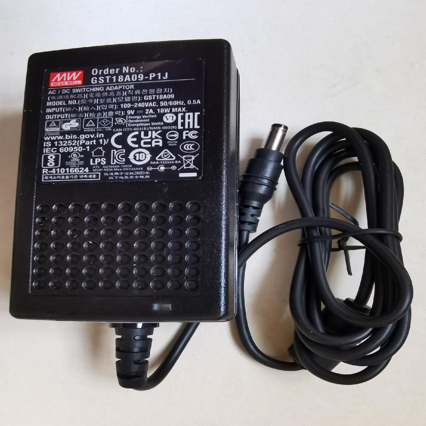 明纬电源适配器GST18A09-P1J/不含输入线，保全新原