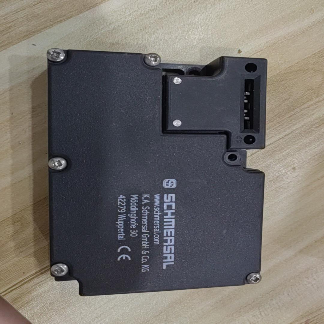 施迈赛安全门锁开关 AZM 161SK-12/03RKA-0