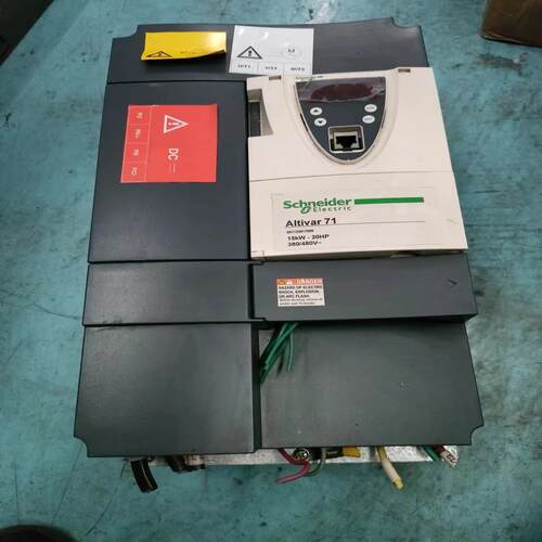 变频器15KW、AT∨71HD15N4Z 实拍图，