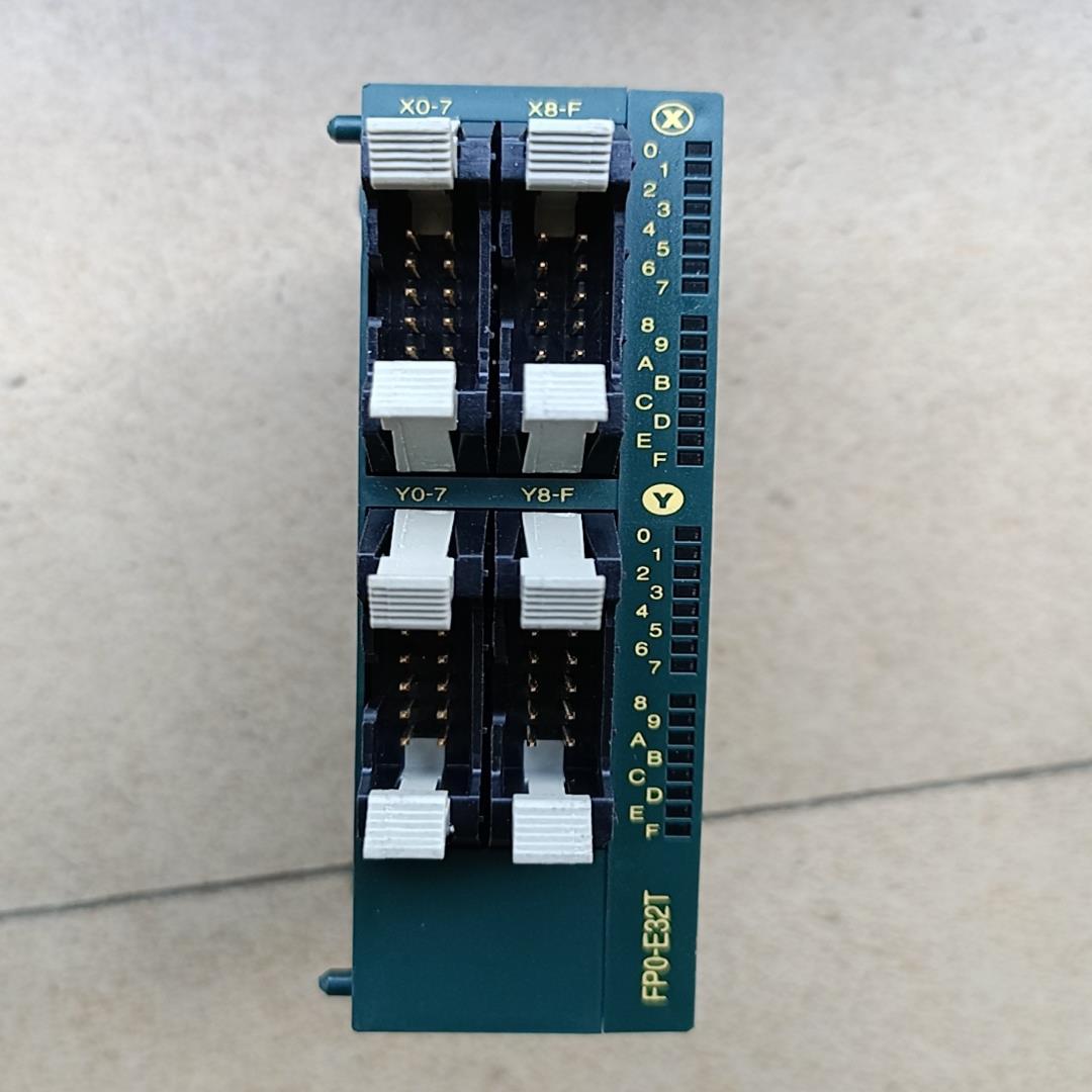 Panasonic松下 PLC 可编程控制器 FPO-E32