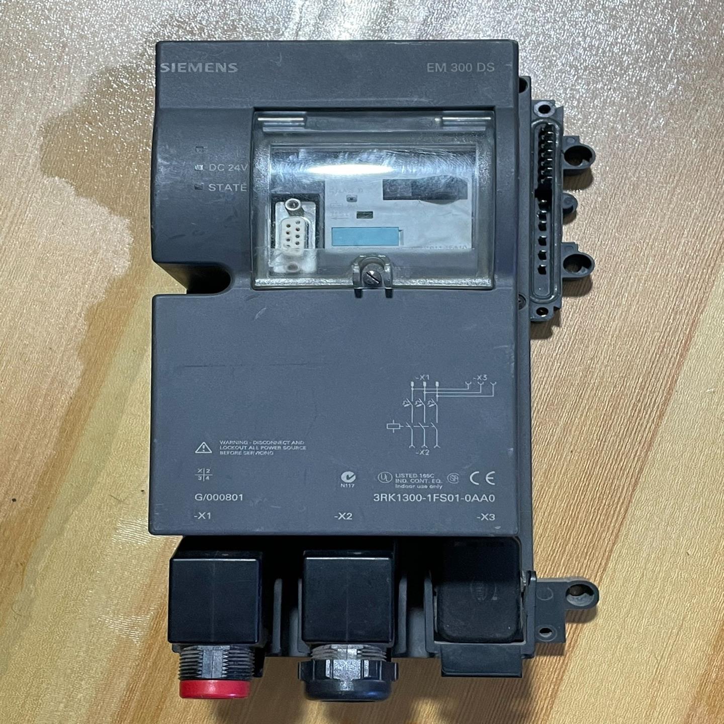 （设备配件） 拍摄-西门子31 0FS01，实物RK1300-AA0模块