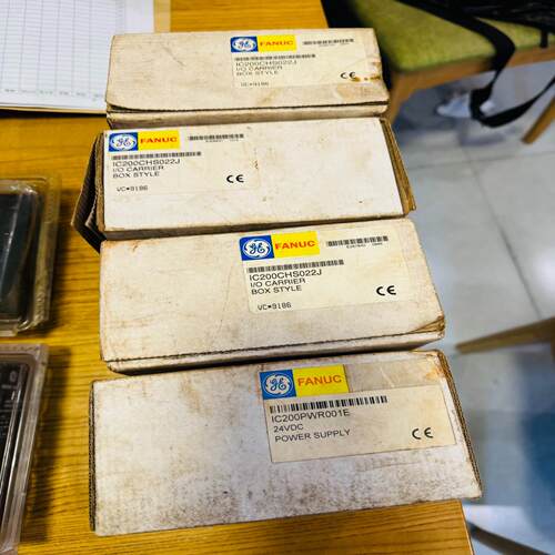 GE 模块 IC200CHS022 底座四个
