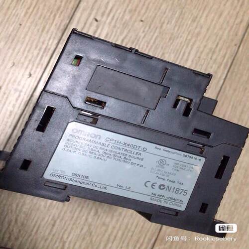 PLC  CP1H-XA40DT-D，