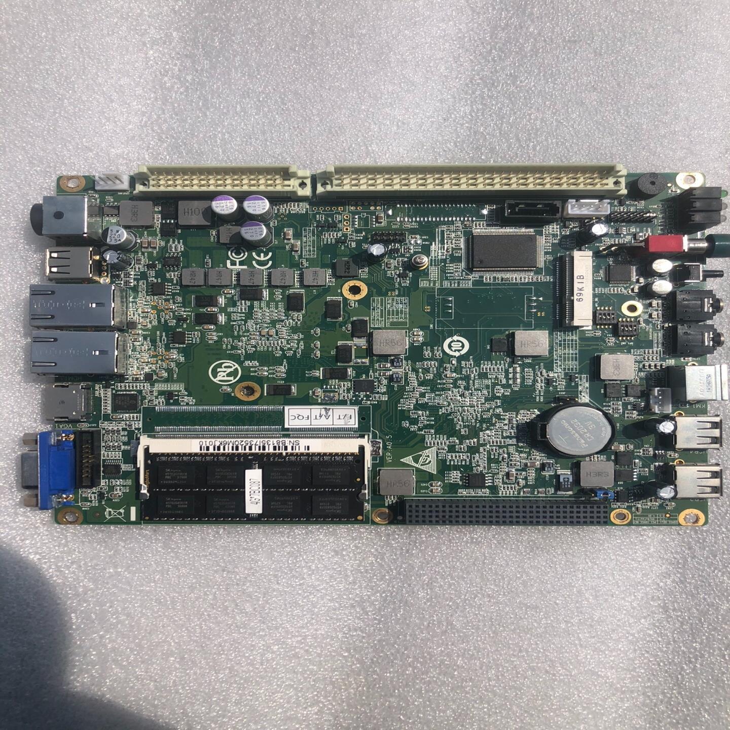 pci 104主板  B8135 B8135I7350M6K