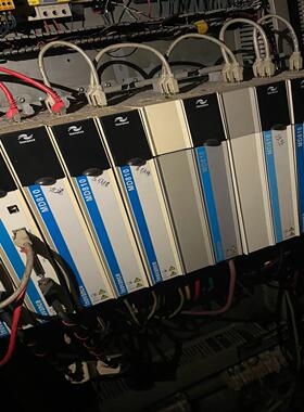 [德峰]汇川MD810  1.5kw 变频器，有几个，有要的联系